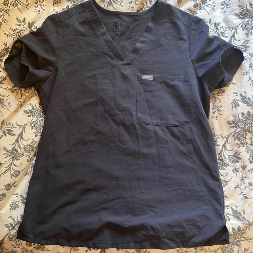 FIGS small charcoal Catarina scrub top